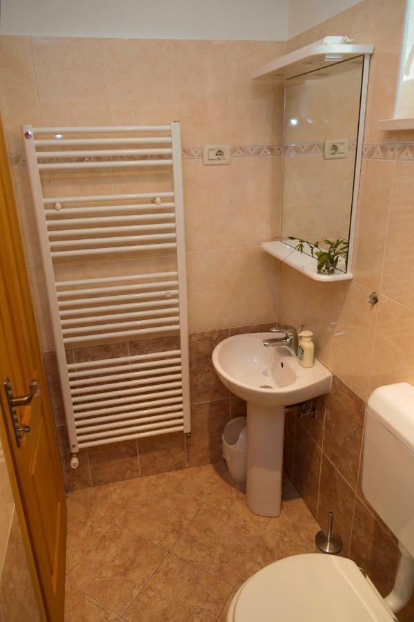 Tinka Apartman Brsec